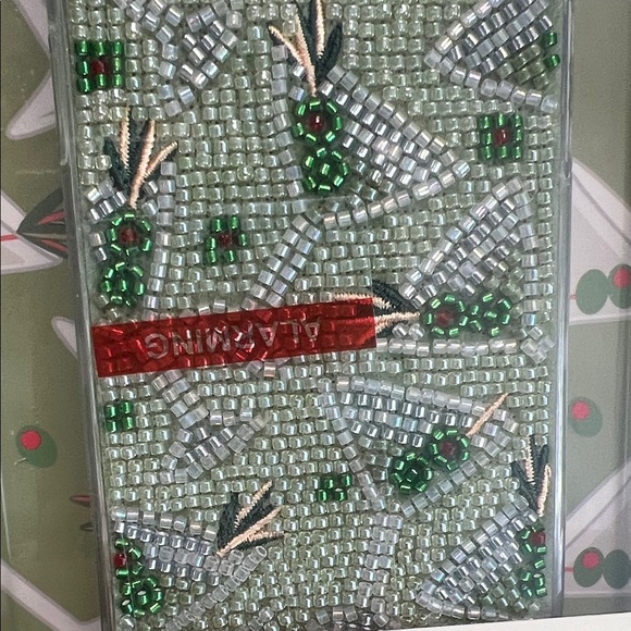 MVMT | Martini 🍸 Beaded iPhone Case - Picture 6 of 6